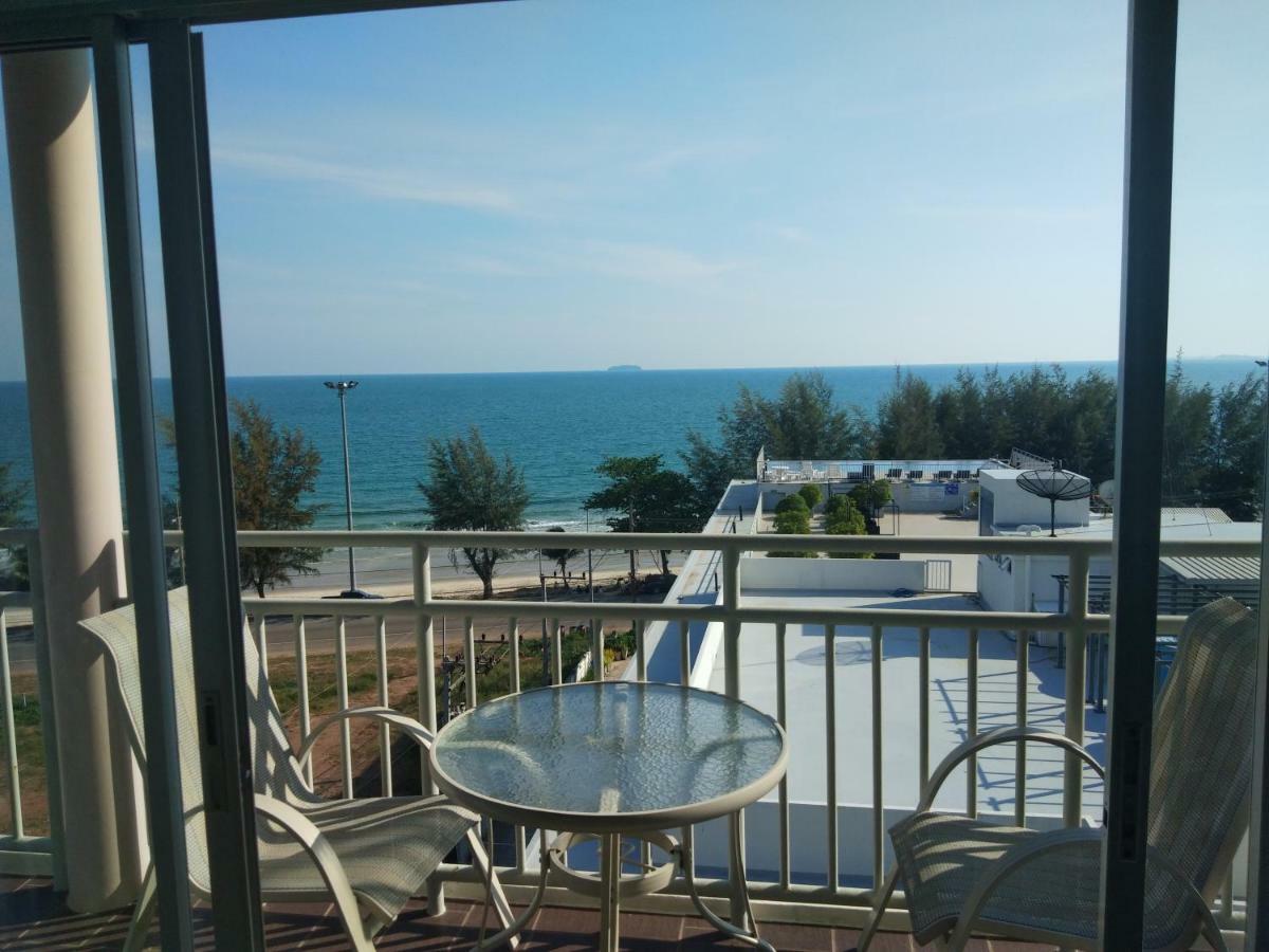 Grandbeach Condo Sea View By Malai ماي بيم المظهر الخارجي الصورة